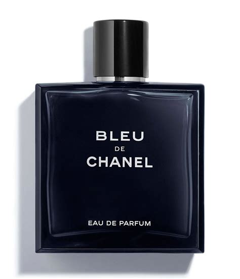 bleu de chanel or versace pour homme|bleu de chanel longevity.